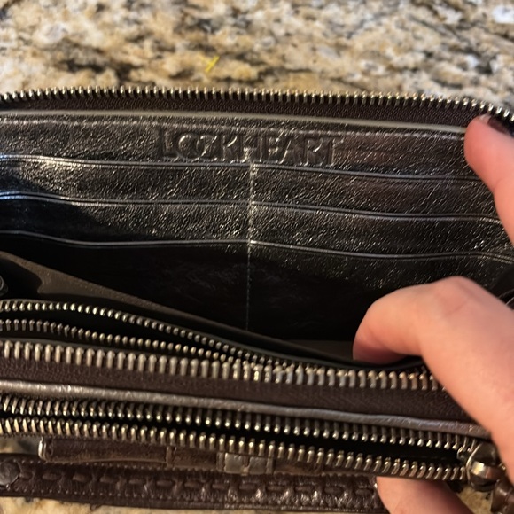 Brown leather Lockheart wristlet - Picture 5 of 10